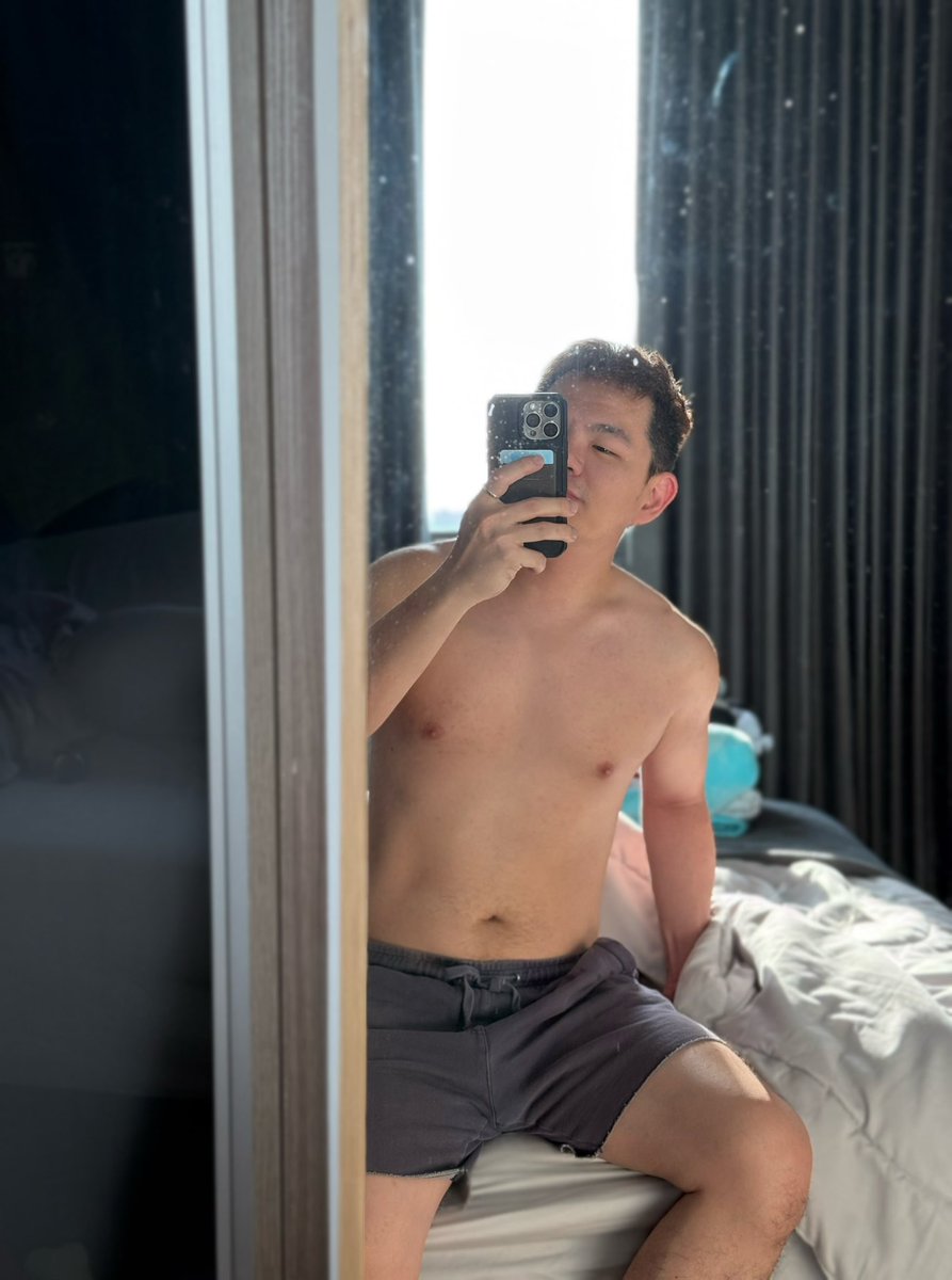 oneonefivefour's tweet image. Wake up next to me