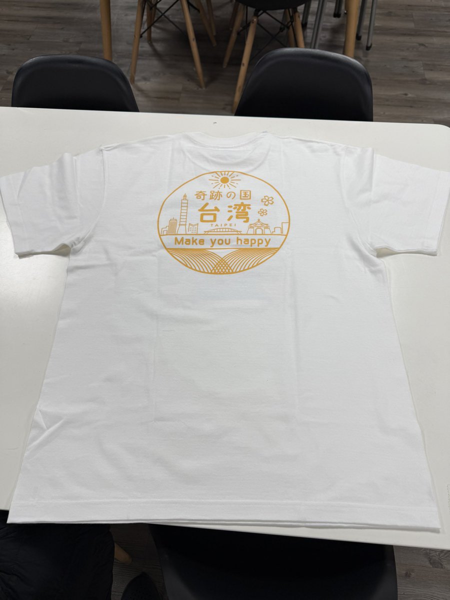 新作Tシャツのサンプルが届きました！ ①台北101バージョン/800元(約