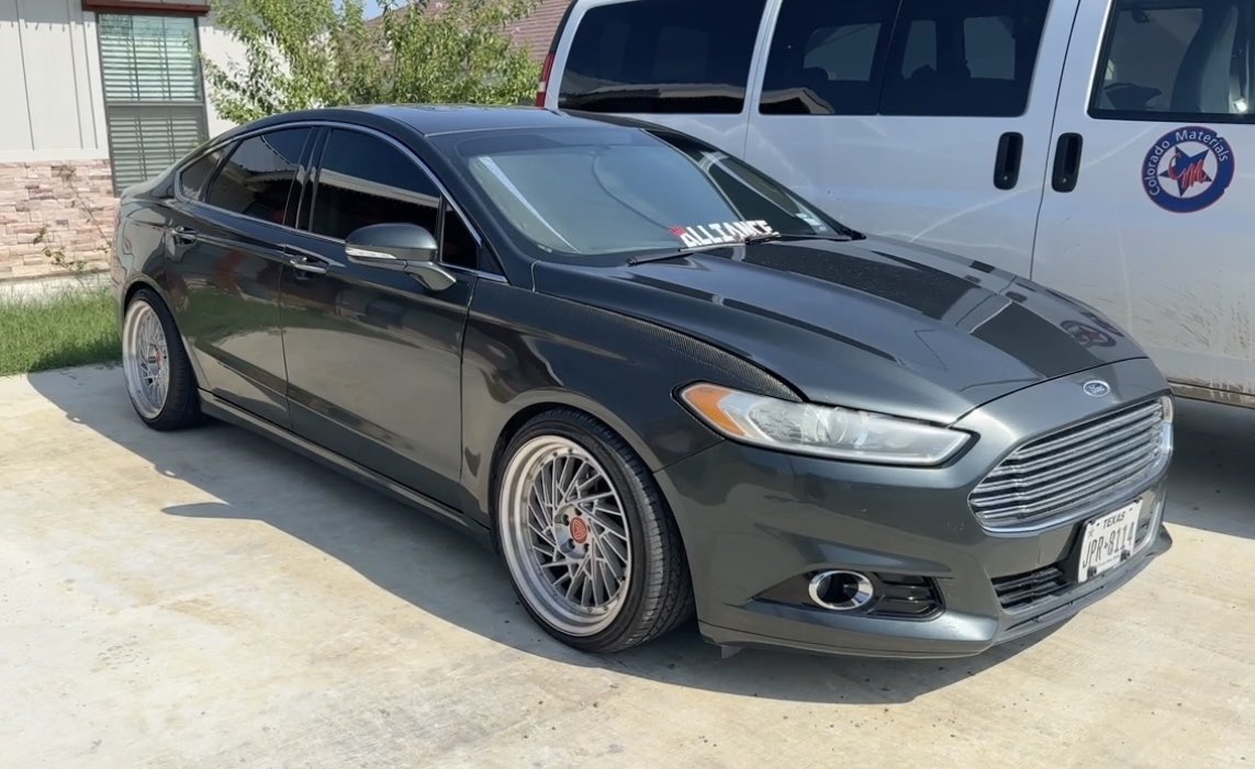 RawDiesel9's tweet photo. @horsepower My two car solution🥲 https://t.co/jWIaSG7XRN