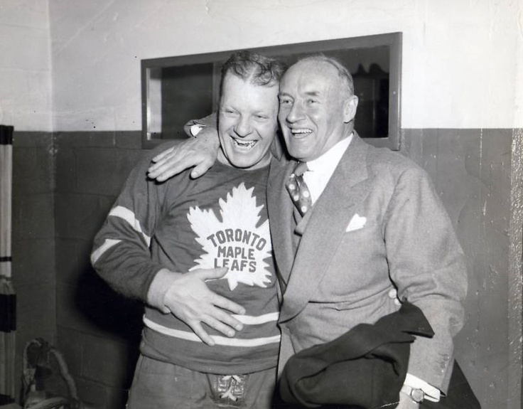 Happy birthday to the late HHOFer (builder) Constantine "Conn" Smythe who was born ON THIS DAY in hockey history (February 1, 1895):

Leafs Owner from 1927-1961
8-time Stanley Cup Champion
Conn Smythe Trophy named after him

#VintageHockey #NHL <a href="/MapleLeafs/">Toronto Maple Leafs</a>