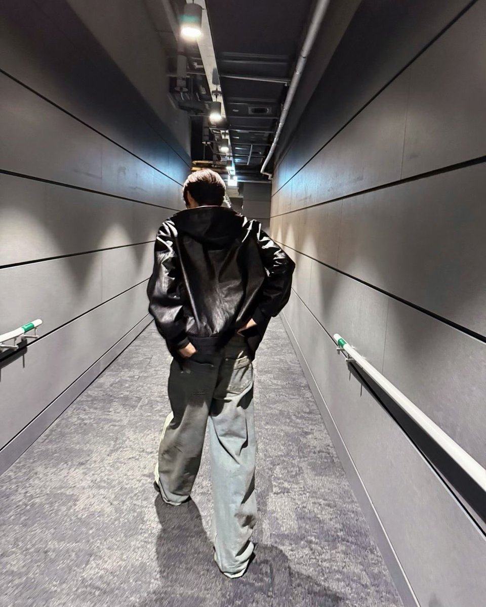 youngjae and his recently favorite song ♥️