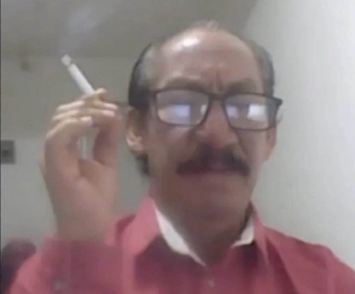 cuando él piensa que yo caí fácil, pero yo ya lo tenía todo planeado, él que cayó fácil fue él