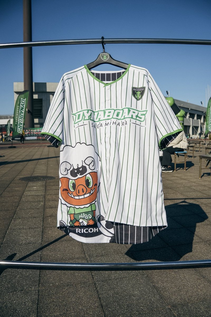 コラボのベースボールシャツめっちゃ可愛い😍しかもリバーシブル 複数