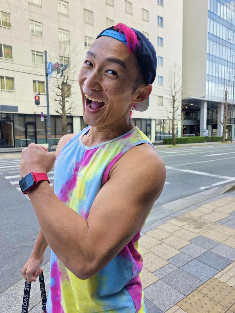 今日もタンクトップ日和ですね ／