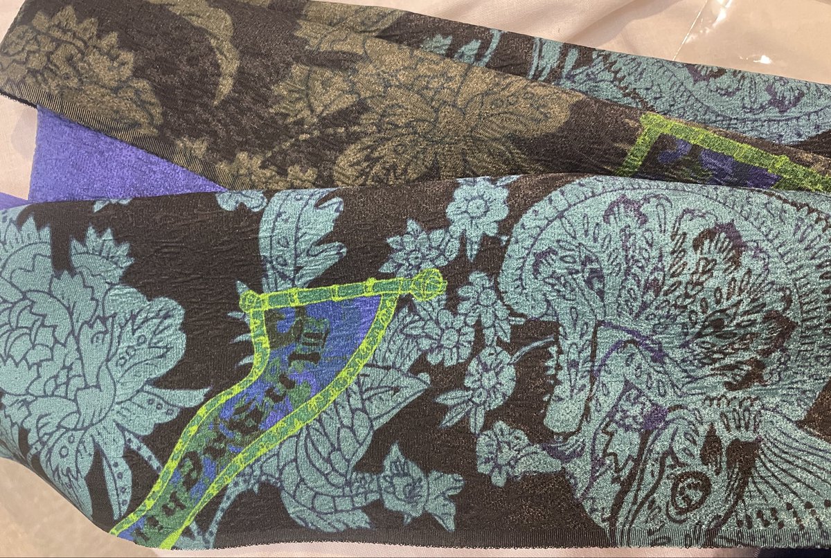 １枚の帯揚
このように表情変わります
カメレオン更紗
#ルミロック