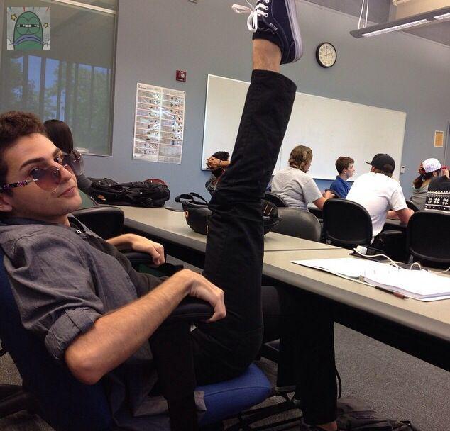 Tanyarlfes tweet media