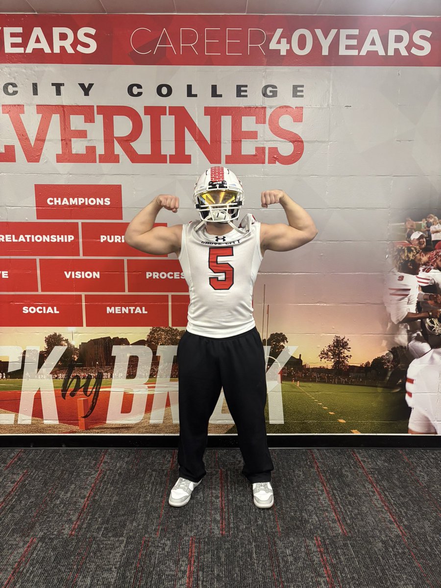 | Cohen Bechtel | 2026 | 4.0 GPA | RB/LB | tweet media