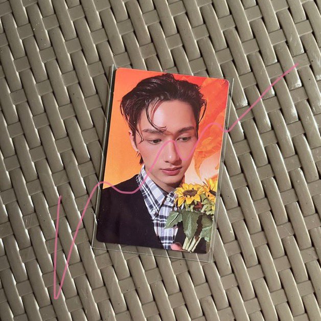 priohoon's tweet photo. wts lfb seventeen ph

svt album &amp; weverse pob 
— ₱80 (1st pic) / ₱40 each (2nd pic) + pf &amp; lsf

# 17irh 17 is right here scoups seungcheol junhui jun random pc rpc pcs photocard poca woozi joshua vernon chwe hansol 승철 에스쿱스 준 조슈아 우지 버논 https://t.co/muLMZyiBKC