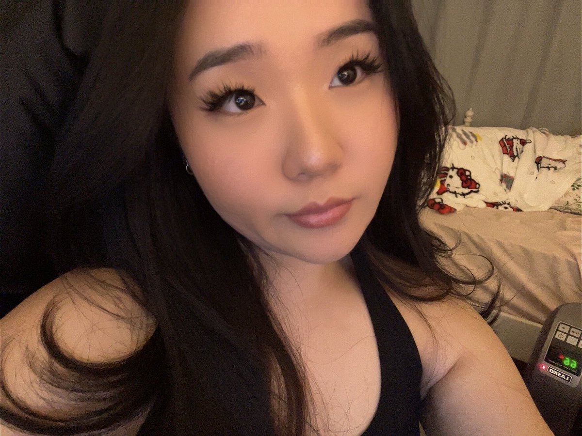 sunny ᰔᩚ tweet media