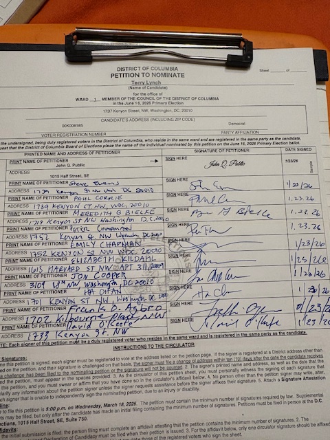 TerryLynchDistr's tweet photo. We are more than halfway there on day one!

Thank you Ward One neighbors! https://t.co/Hg7FA8Lyns
