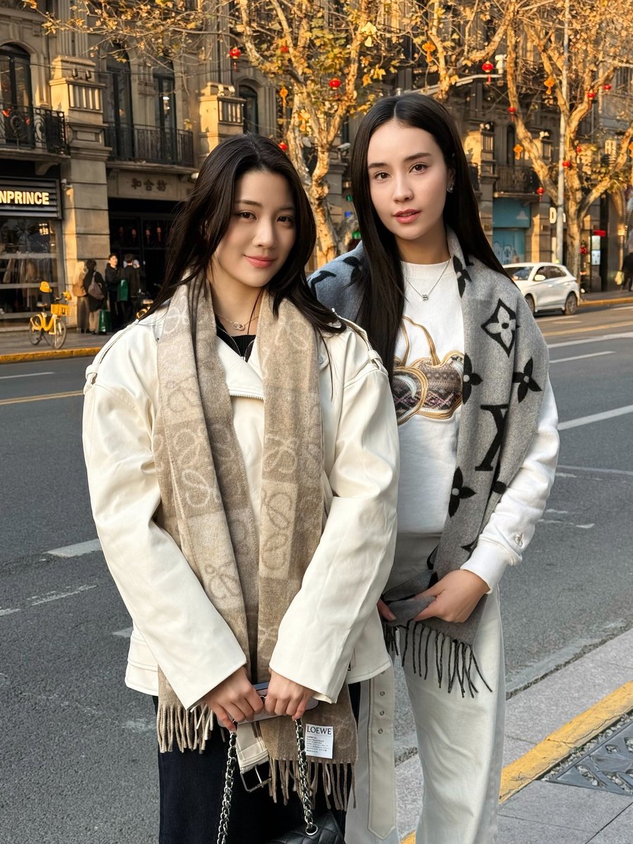 PoisonousLoveGL's tweet image. ส่งต่อรอยยิ้ม กับบรรยากาศดี ๆ ที่มีเธอข้างๆ ✨💕

#GinJay #จินเจ
#ginnynatnicha
#aangelinaass