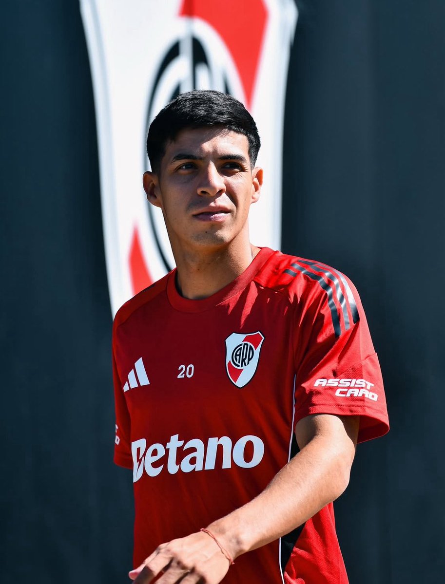 #RIVER | Tomás Galván se perfila para ser titular en reemplazo de Kevin Castaño, mientras que Facundo Colidio le ganaría la pulseada a Maximiliano Salas. El resto del equipo, igual que en el amistoso contra Peñarol.
