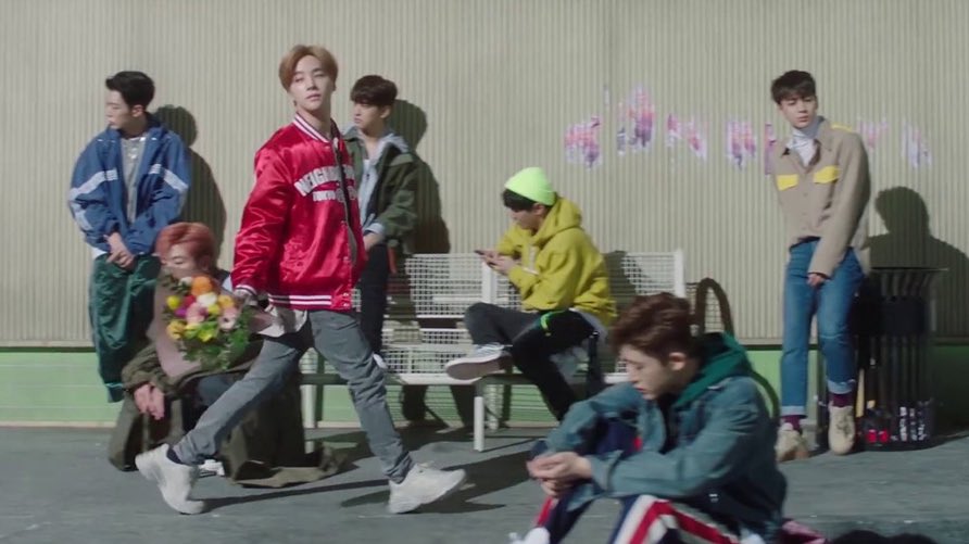 PopBase's tweet image. 8 years ago today, iKON released ‘Love Scenario.’