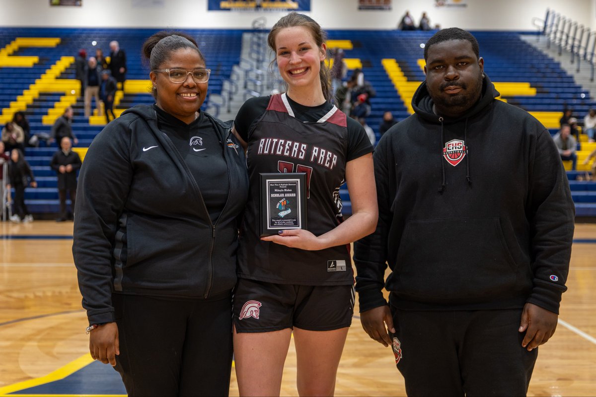 MTAHShowcase's tweet photo. Game 2’s Mikayla Blakes Scholar Athlete recipient is Rutgers Prep’s own Ava Frith! #MTAHShowcase @Ava_Frith2026 @mikaylablakes @NJLadiesHoops @RutgersPrep_GBB @brolylew @CoachJKreie @Coach_Daaiyah7 @NYGHoops @1985Photos https://t.co/GQCqM7FsDa