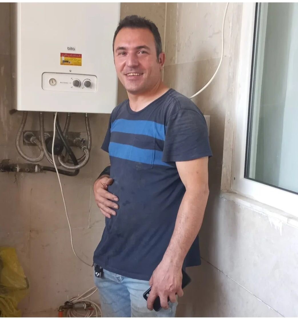 caljon2025's tweet image. محمد رستمی، کشته شده جلوی فرمانداری قلعه حسن خان
روحت شاد دلاور #جاویدشاه