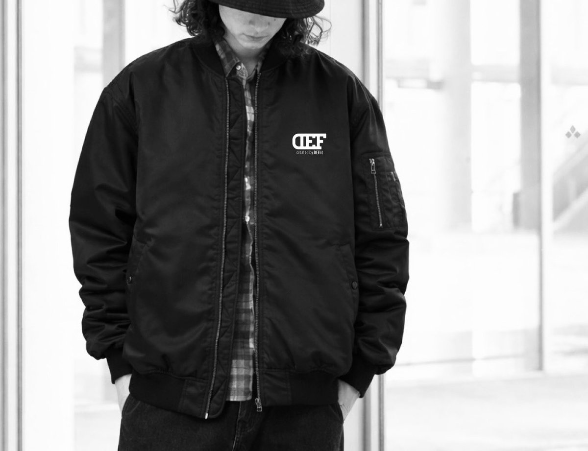 deflit_official's tweet photo. DEFlit Online Storeにて
抽選販売開始しました📲

90年代を踏襲した王道の
フライトジャケットは様々な
コーデに重宝するアイテムです

今回も抽選となりますが
皆様のご応募お待ちしております

抽選はこちらから⏬
https://t.co/a5acKYTsNQ https://t.co/R40bCGoIST