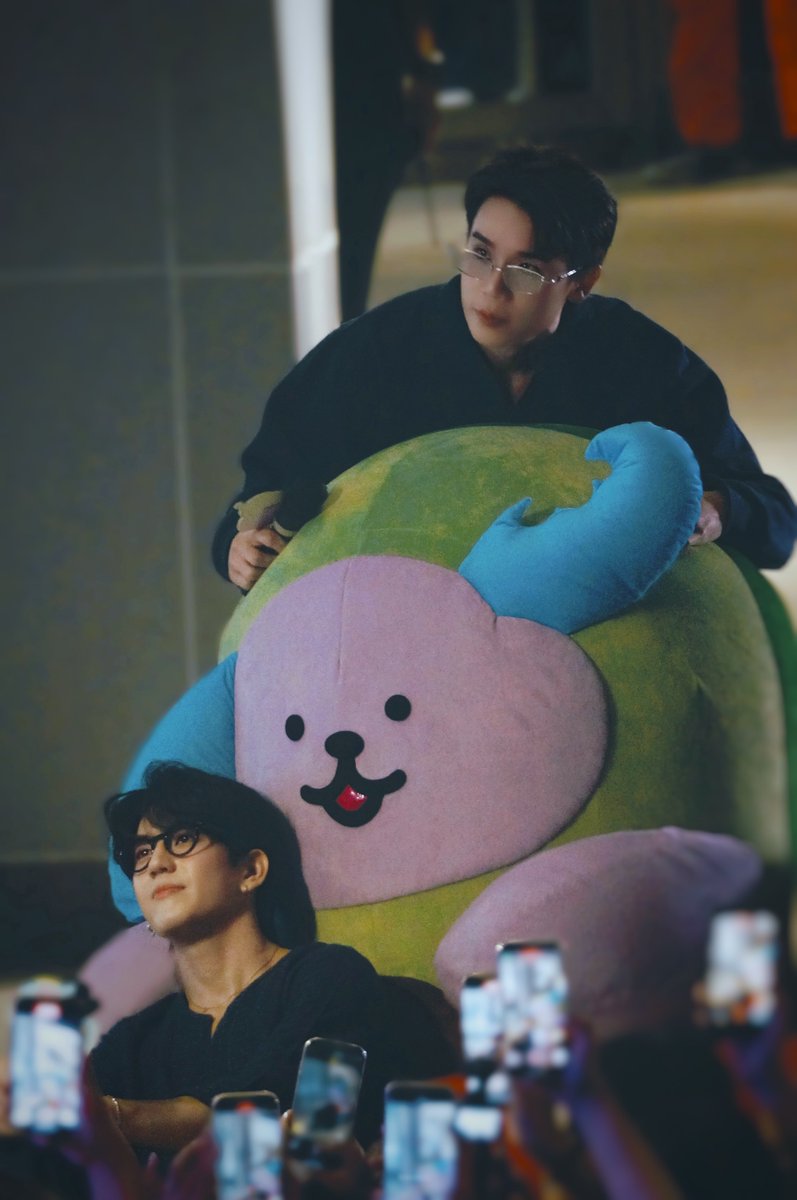 BΞΞ ★ 🎈 tweet media