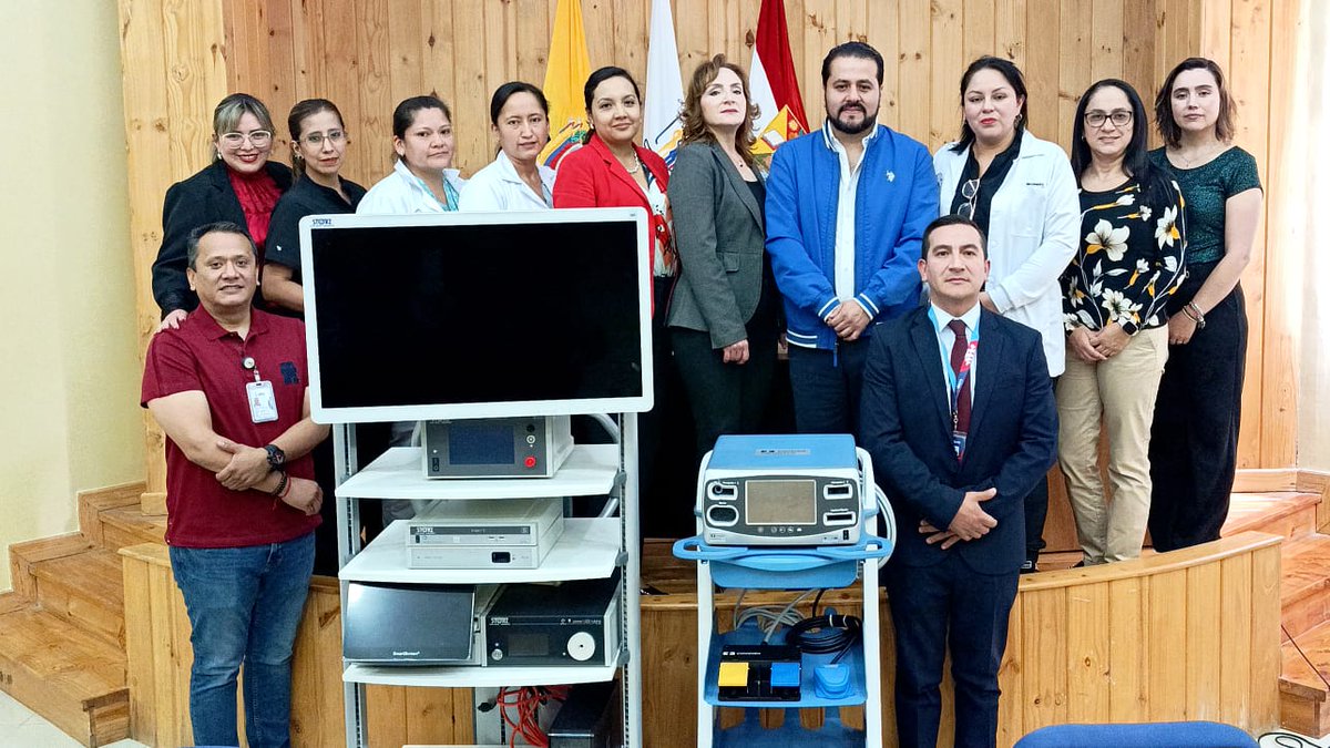 IESSCanar's tweet image. #IESSteInforma | 🏥
La Dirección Provincial del #IESSCañar fortalece la atención quirúrgica en el Hospital del Día Azogues con tecnología laparoscópica 4K de última generación.

✅ Procedimientos más seguros
✅ Mayor precisión
✅ Beneficio directo para nuestros afiliados

💙👩‍⚕️🤝