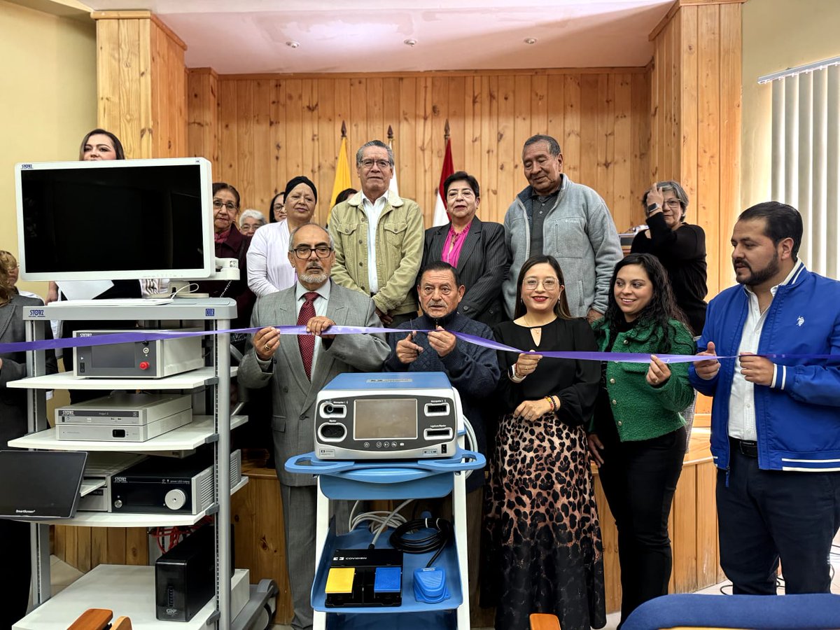 IESSCanar's tweet image. #IESSteInforma | 🏥
La Dirección Provincial del #IESSCañar fortalece la atención quirúrgica en el Hospital del Día Azogues con tecnología laparoscópica 4K de última generación.

✅ Procedimientos más seguros
✅ Mayor precisión
✅ Beneficio directo para nuestros afiliados

💙👩‍⚕️🤝