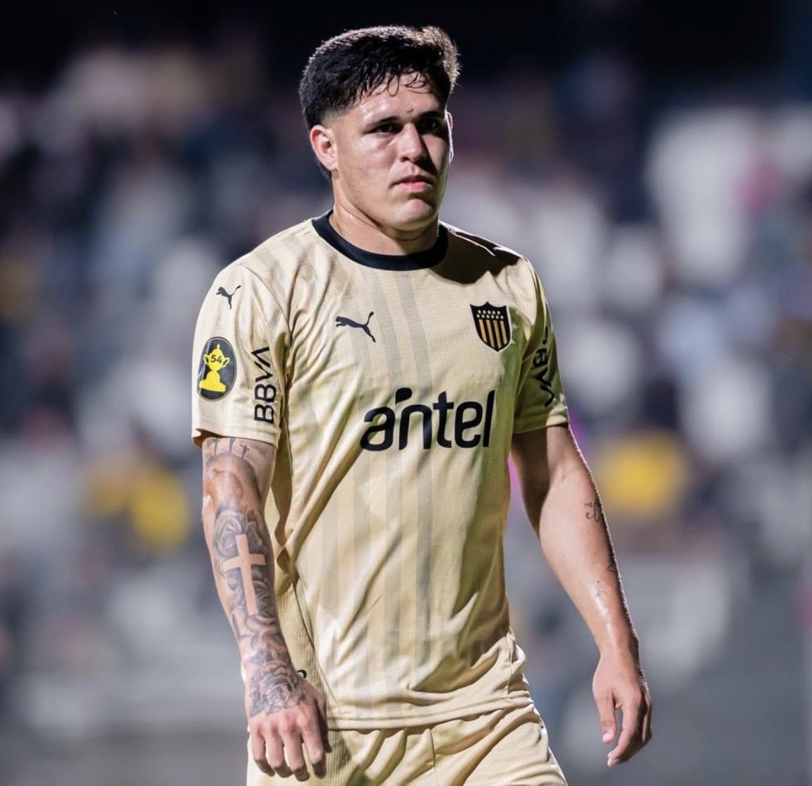 Telefono Diego,Brandon Alvarez y Luciano Gonzalez piden jugar en primera ya