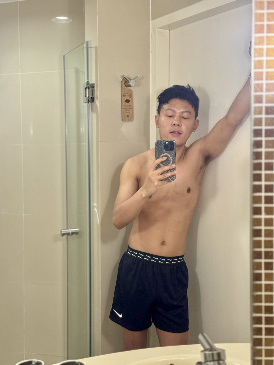 สวัสดีเช้าวันเสาร์ ถ้ามันเหงาก็มาหาเราใด้นะ🥳 
#ศรีราชา #พัทยา #บางแสน #แหลมฉบัง #เกาะสีชัง #บางพระ #ลาดกระบัง #ฉลองกรุง #สูงวัย #รุ่นใหญ่ #FWB #แอบแฟนก็ทักใด้นะ🤩🤩