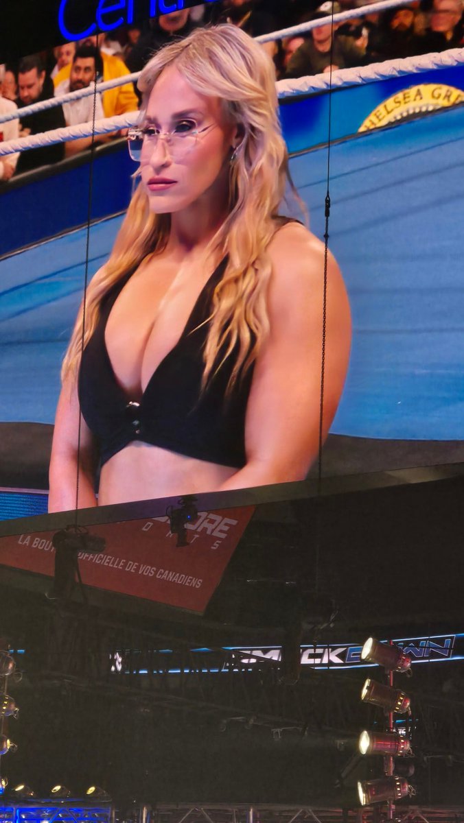 I do like the glasses <a href="/JordynneGrace/">Jordynne Grace</a>. Yep. Glasses work for me.