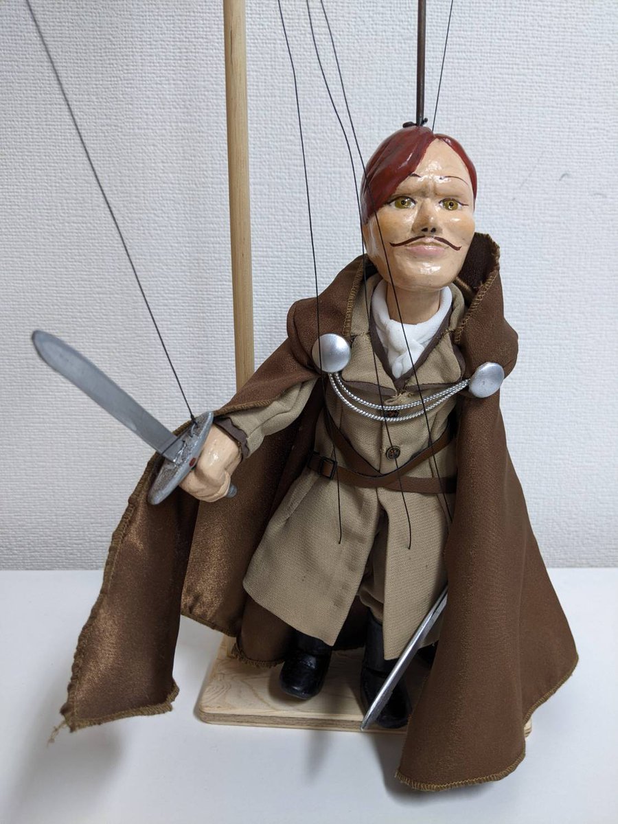 Anime_Frieren's tweet image. 『葬送のフリーレン』
第30話「南の勇者」より、
南の勇者の人形劇のシーン。

監督協力の斎藤圭一郎さんの人形設定から、
人形劇団プークさんが実際に人形を制作。
その実演を参考に斎藤さんが原画を手掛け、
アニメーションに仕上げました.

ぜひじっくりとご覧ください🪄

#フリーレン