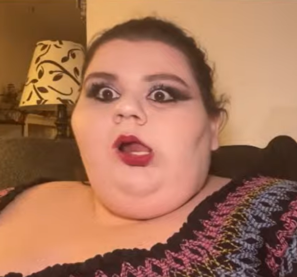 #quirkyloverosee  goth rosie feeling her oats