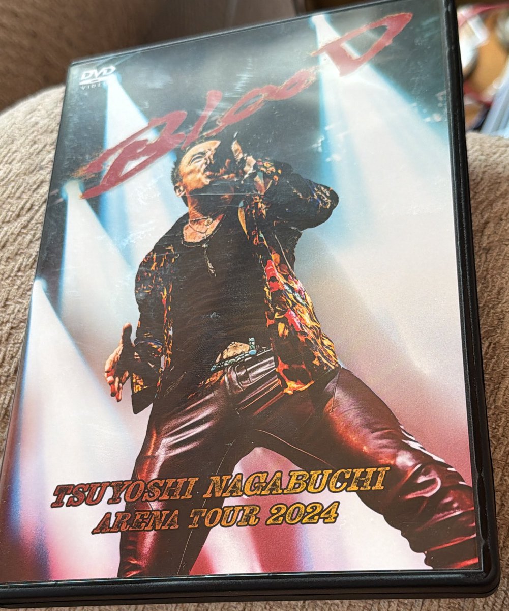 実はですね 私2年前 長渕剛のライブ行ってまして そのDVDが届いたので