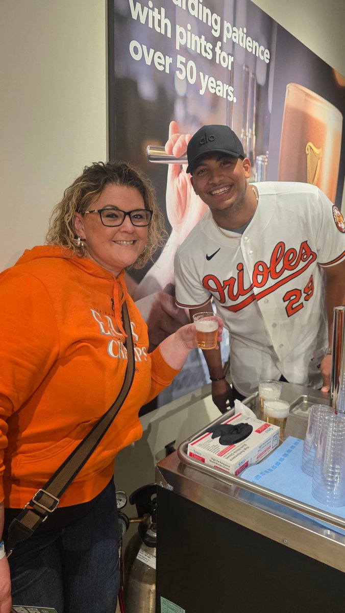 IrishHoya's tweet photo. @Orioles I had the best time tonight!!! https://t.co/tYFjEEoawN