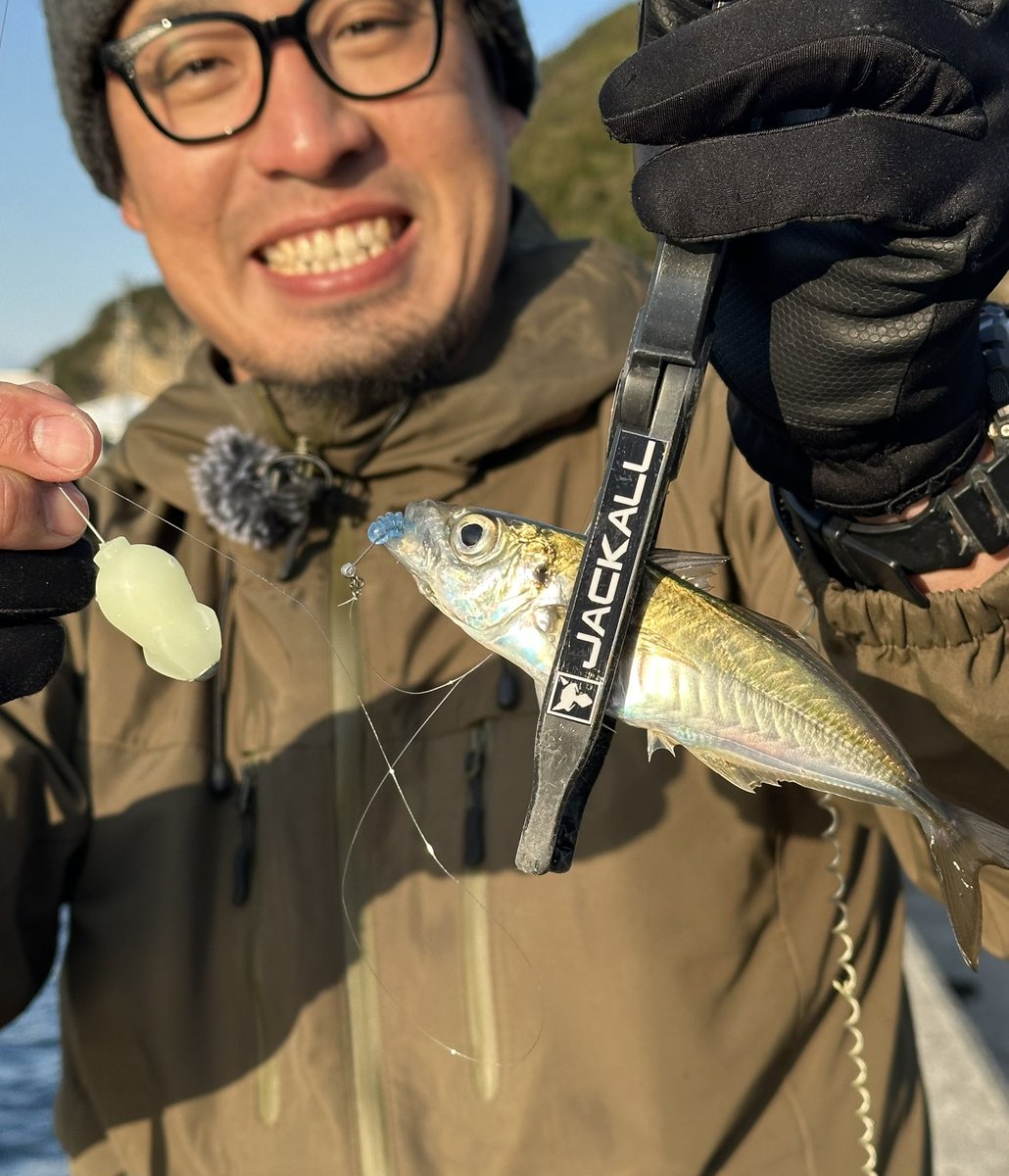 ichimiyan0129's tweet image. 昨日はルアパラ九州TVのロケ！
LGフロートを駆使したアジングになっております！
3月放送予定です！
寒かったケド熱かったw！
#ルアパラ九州TV