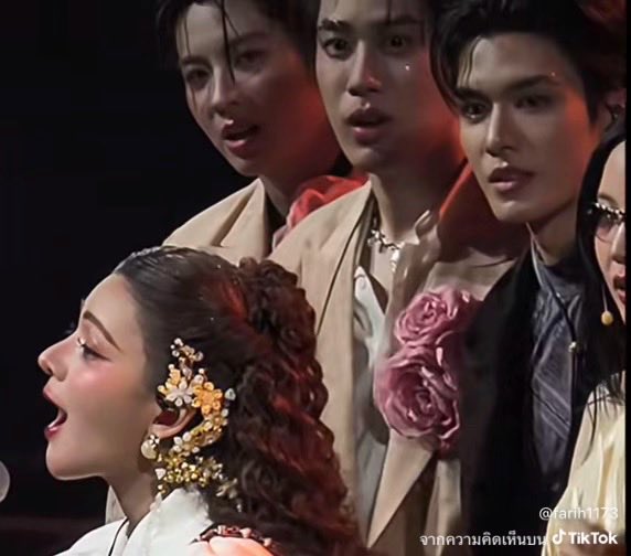 Sayamo_ss's tweet image. มันขนาดนั้นเลยหรอพรี่ๆ555555555555555
#สยาโม #เขมจิราที่อิมแพค #KhemjiraConcertDay2 #เติ้ลเฟิร์สวัน #เขมจิราต้องรอด #KhemjiraTheGoldenTimeConcert