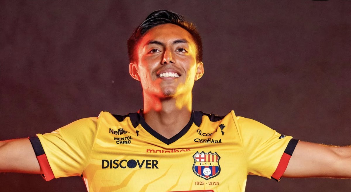 pizarrasportsec's tweet photo. Con el aval de un histórico: Pablo Calle, la joya amarilla que espera triunfar este año

Ingresa aquí ➡️ https://t.co/NCxAup0BYM https://t.co/jxHFVUpvbc