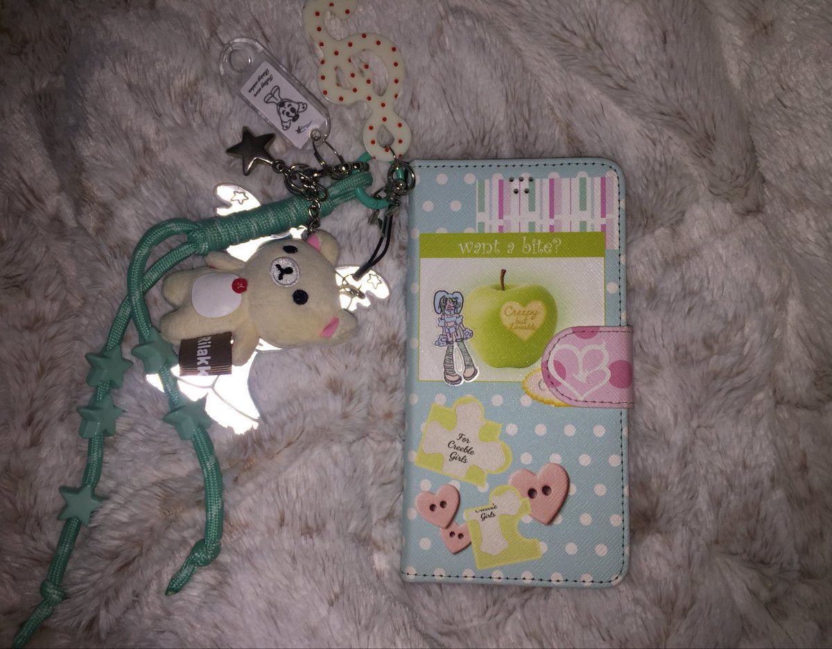 폰케이스의 악마 등장