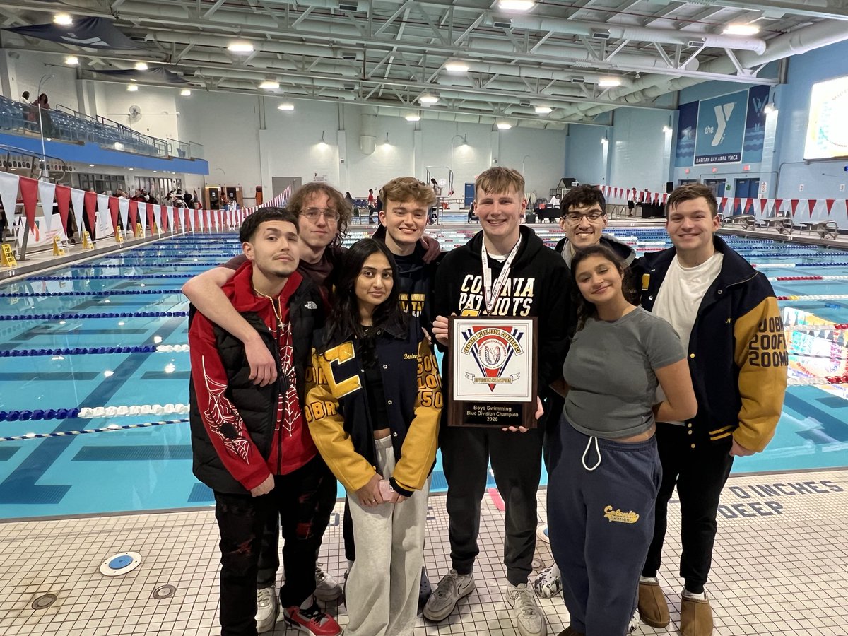 Colonia Swimming tweet media