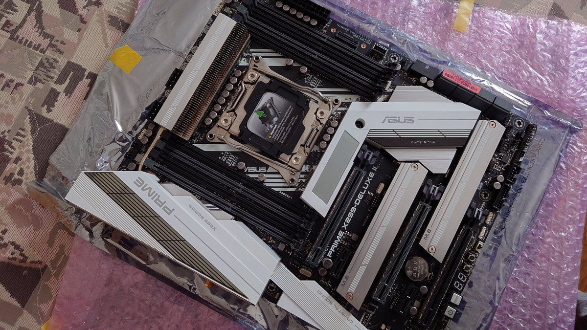 ServerB2_PC's tweet image. なにげに初のASUS
ディアゴスティーニ方式で組んでいきます。