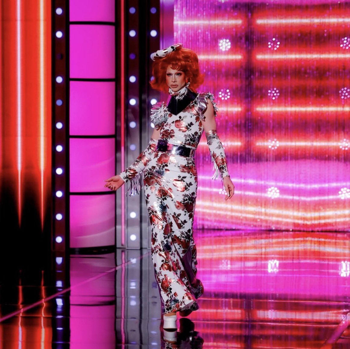 darlenecrave's tweet image. Darlene wore it better no shade like look at her pussmaxxing runway #notbiased