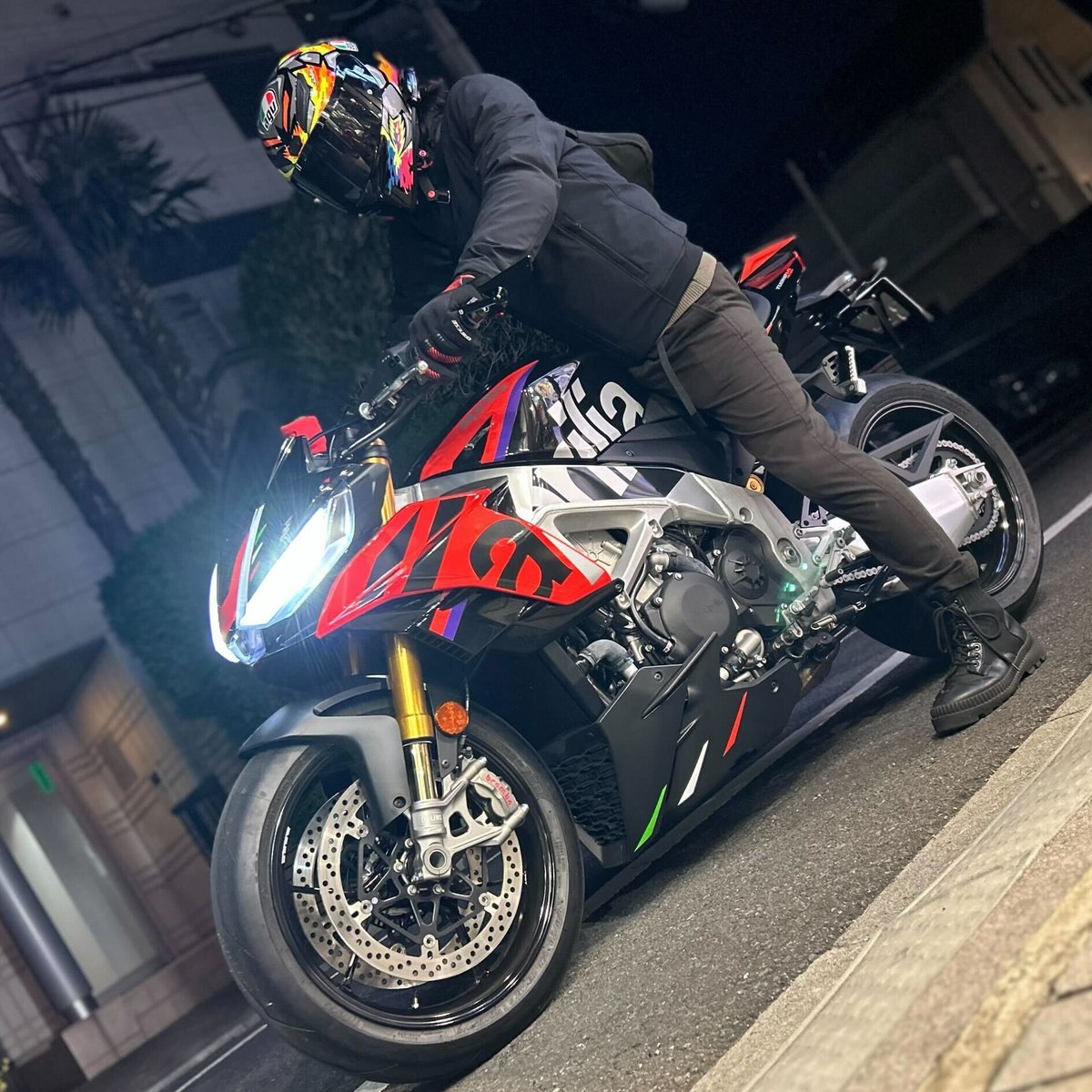 ✳︎maaaa✳︎ Brilliant #DaineseCrew & #AGVRider ! アドレナリンを沸き立たせる