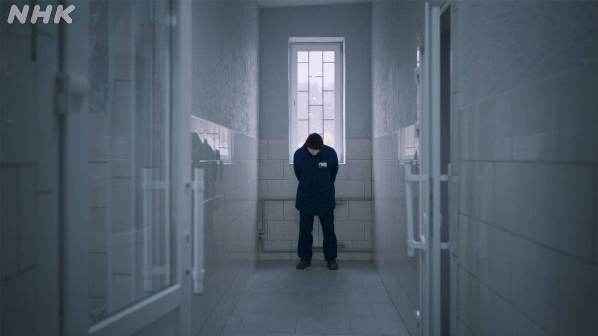 nhk_n_sp's tweet image. いまロシア本土からウクライナ“占領地”に
入植する動きが活発化している

行政官や教師、インフラ工事に従事する労働者が
送り込まれ、進む“ロシア化”

独自入手した内部映像で占領地の現実に迫る

臨界世界 戦慄の占領地 “ロシア化”の実態
25(日)夜9時～[総合]

web.nhk/tv/an/special/…