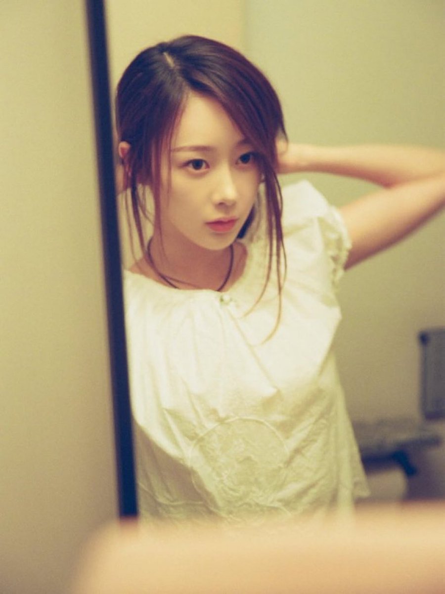 hinatasr19G's tweet image. เห็นเขาบอกว่าเทรนคัลเลอร์ฟูลเทรนฟิลเตอร์สมัย Camera360 B612 PhotoScape จะกลับมาฮิตอีกครั้งในปี 2026 มาดามเพิ่ลเริ่มละส่วนหนิงหนิงไม่เริ่มเพราะชีใส่ฟิลเตอร์สมัยกรุงเก่ามาตลอด 55555555555555