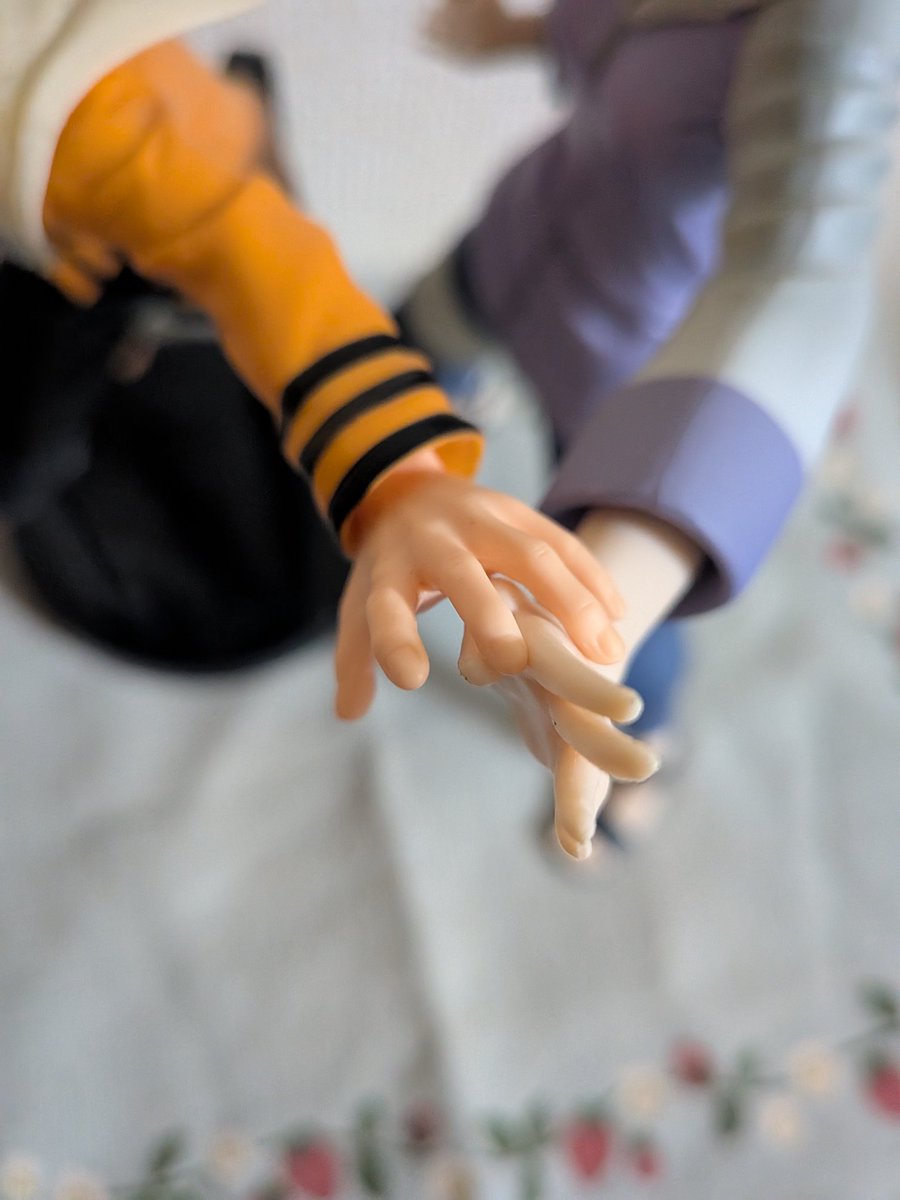 it like these two figures too 🥺