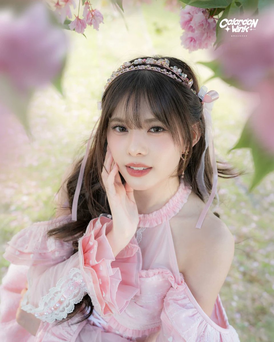 #PancakeBNK48 ถ้าบอกเด็กภาพซ้ายว่าวันนึงเค้าจะได้เป็นเซนเตอร์เพลงเลือกตั้ง น้องเค้าจะเชื่อมั้ยนะ?

ขอบคุณนะ                            ที่ยังไม่เลิกเป็นไอดอล