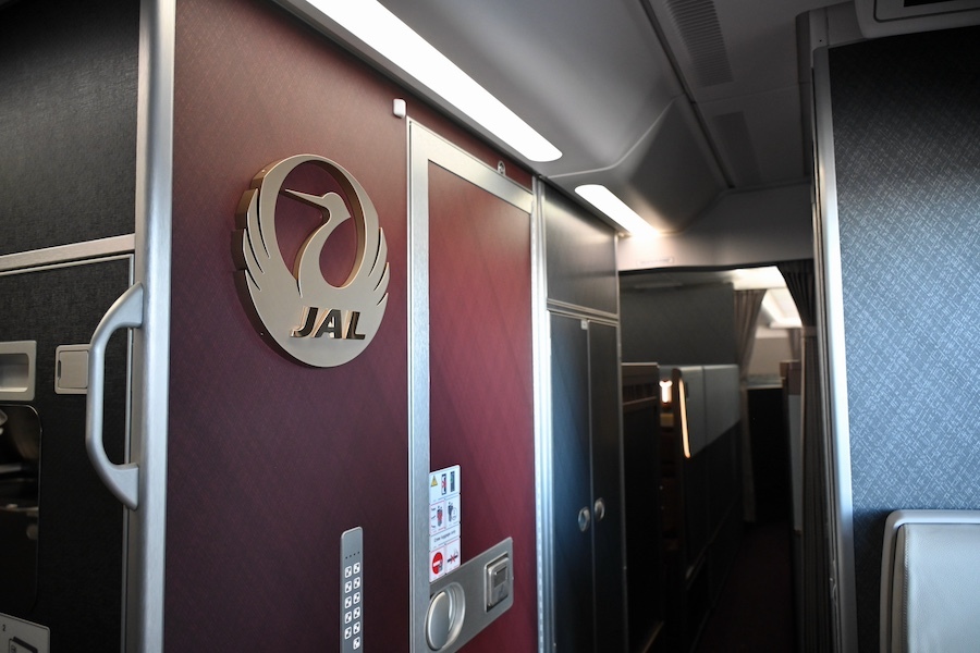 就航から2年、JAL最新鋭機！エアバスA350-1000型機の全クラスに乗ってみた　一番コスパのよかったのは○○クラス！？【コラム】 ift.tt/Dm0jRJf