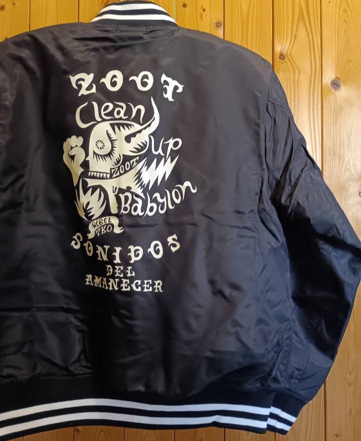 カッコイイ☆スタジャン ZOOTさん の スタジャン めちゃくちゃかっこよくてあったかいの