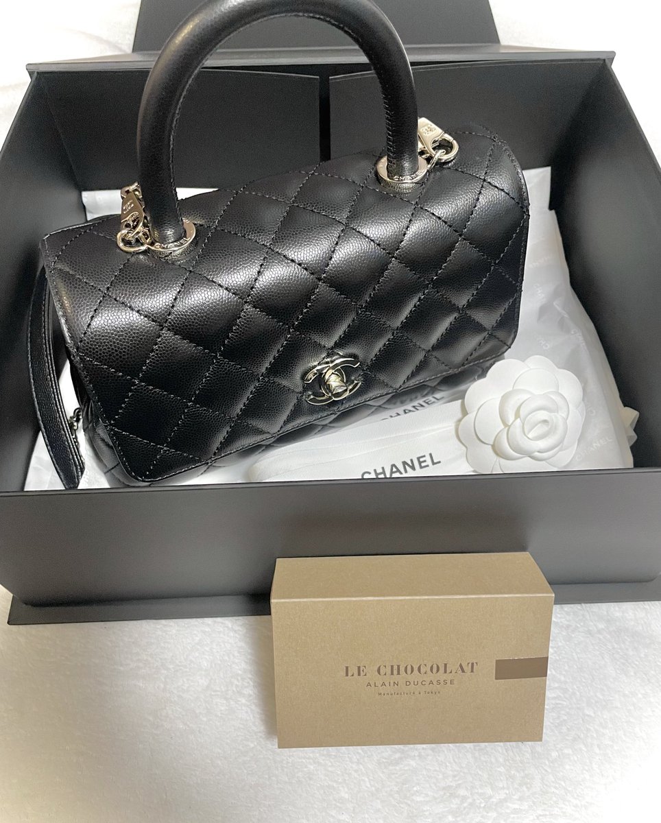 ♡ CHANEL ココ コード 限定品 未使用 美品 ♡ H5147 コード ココ｜シャネル – アイアイイスズ