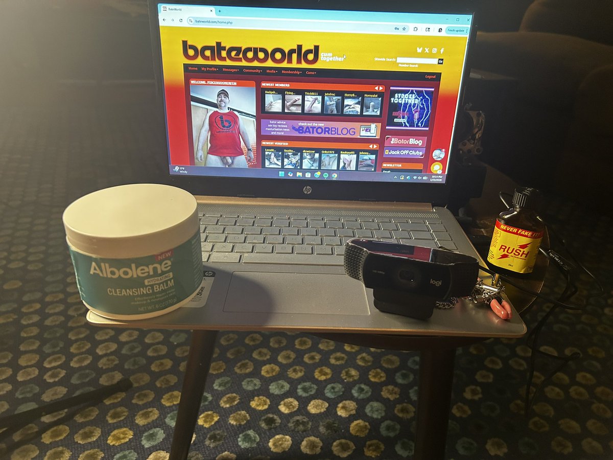 𝔓𝔦𝔰𝔠𝔢𝔰 𝔱𝔥𝔢𝔢 𝔊𝔬𝔬𝔫𝔢𝔯 (10.9k) tweet media