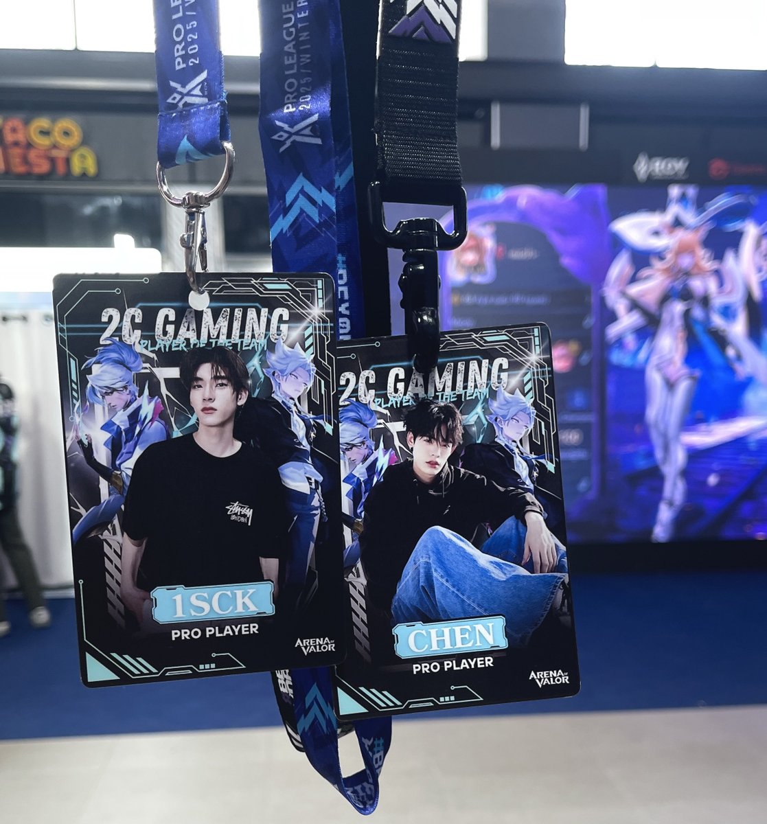 ZYNETIAQ's tweet image. วันที่ 31 งานด้วงกับเธอใครคิดเจอเราแล้วเข้ามาพูดคีย์เวิร์ด “ซีเฉิน” เอาป้ายห้อยคอพร้อมกับสายห้อยคอจาก Garena ไปเลย 👾

ใครไม่เข้าใจก็ลองชิม — readawrite.com/a/4805f30a301f…