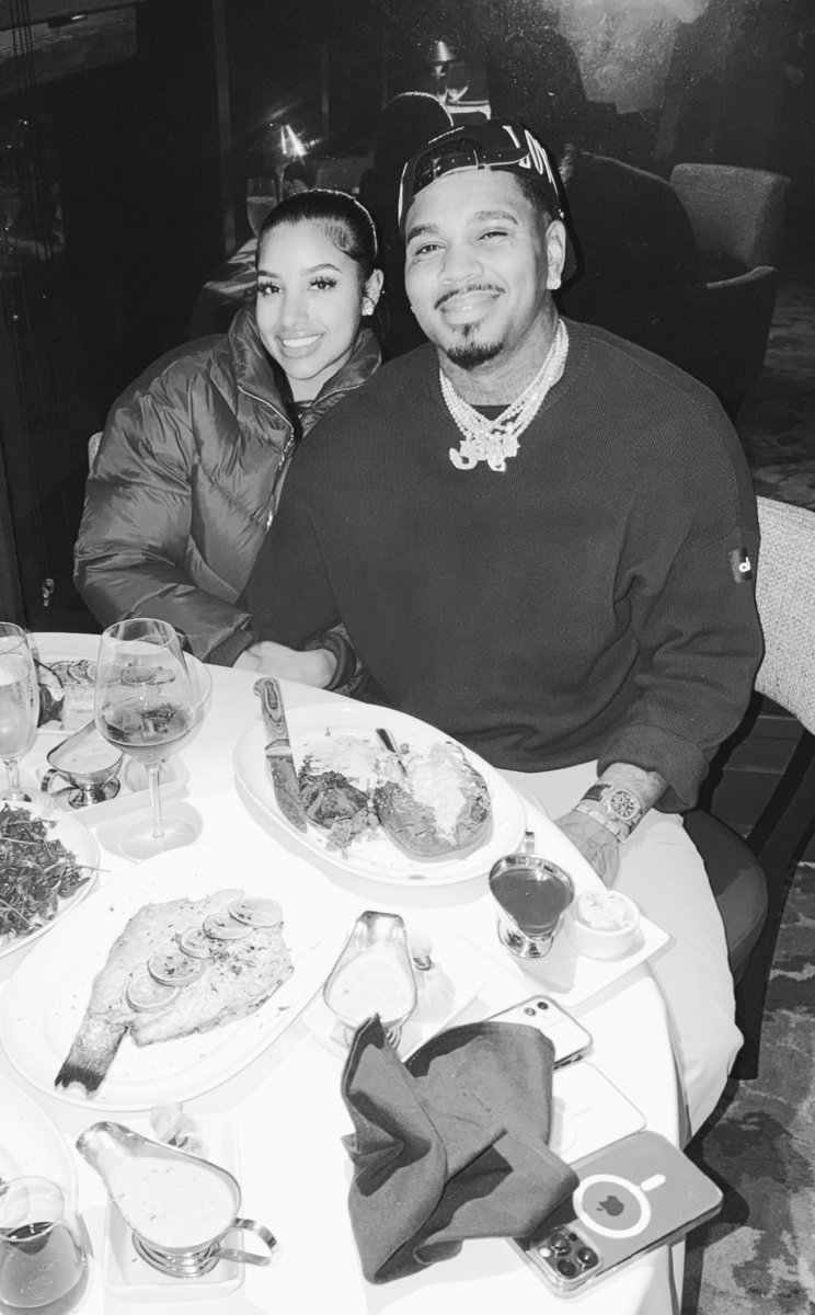 wavecheckers's tweet image. Kevin Gates and his wife Jelenny at dinner🍽️💍