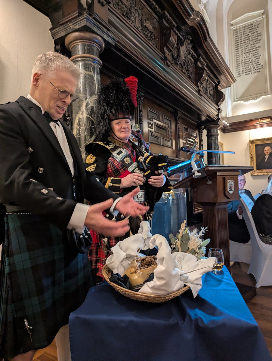 Derek Connelly tweet media