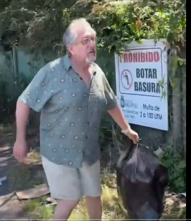 <a href="/alegriagonzaa/">Alejandro Alegria 🌴</a> <a href="/GrupoWurtlitzer/">Grupo Wurtlitzer</a> <a href="/Sepulinares/">Alejandro Sepúlveda Jara</a> Denúncienlo en la municipalidad para que le llegue la MULTA IGUAL!!!! porque así se aprende a veces. Quizá el bolsillo sí le duela.